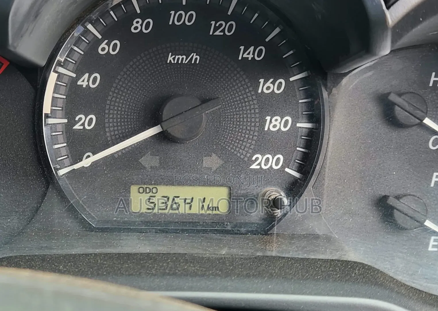 Toyota Hilux 2.5 D-4D 4X4 SRX 2012 Beige