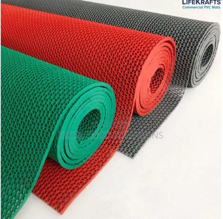 Gray Safety Drainage Matting – Modern Industrial Floor Roll