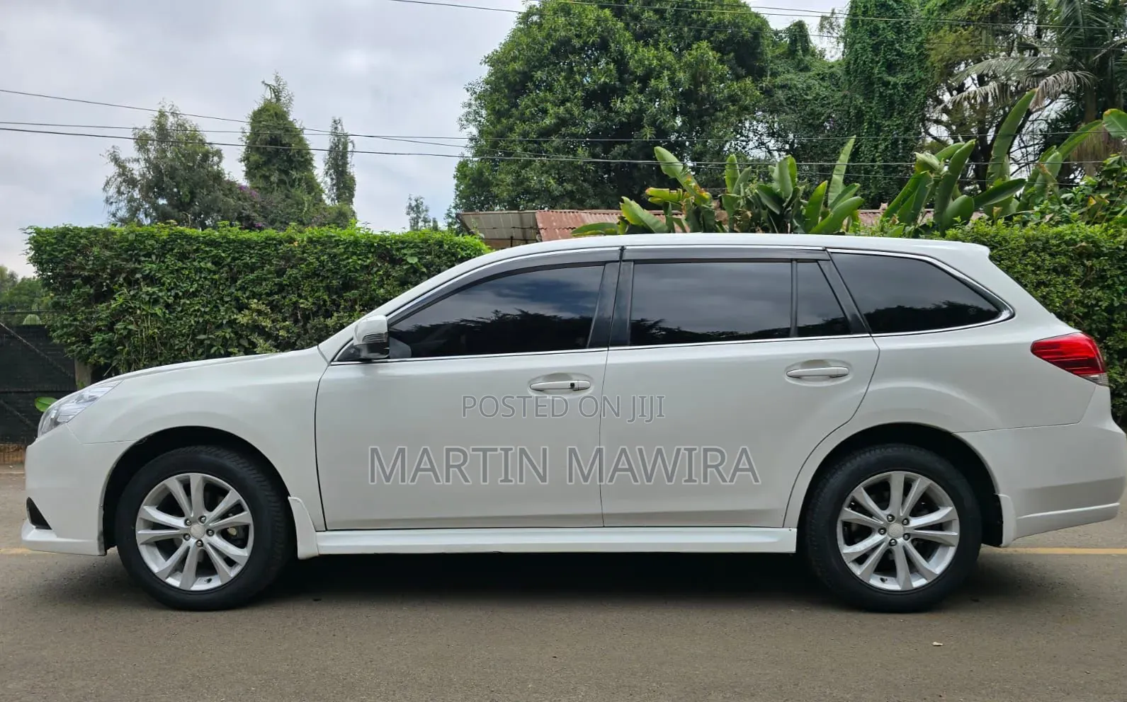Subaru Legacy 2012 White