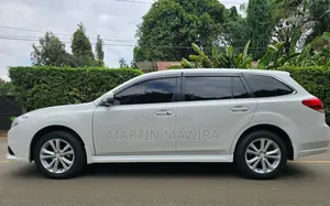 Subaru Legacy 2012 White