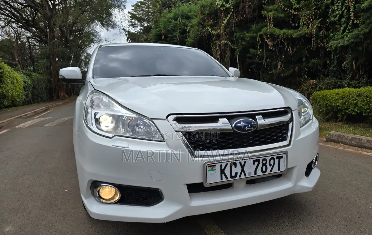 Subaru Legacy 2012 White