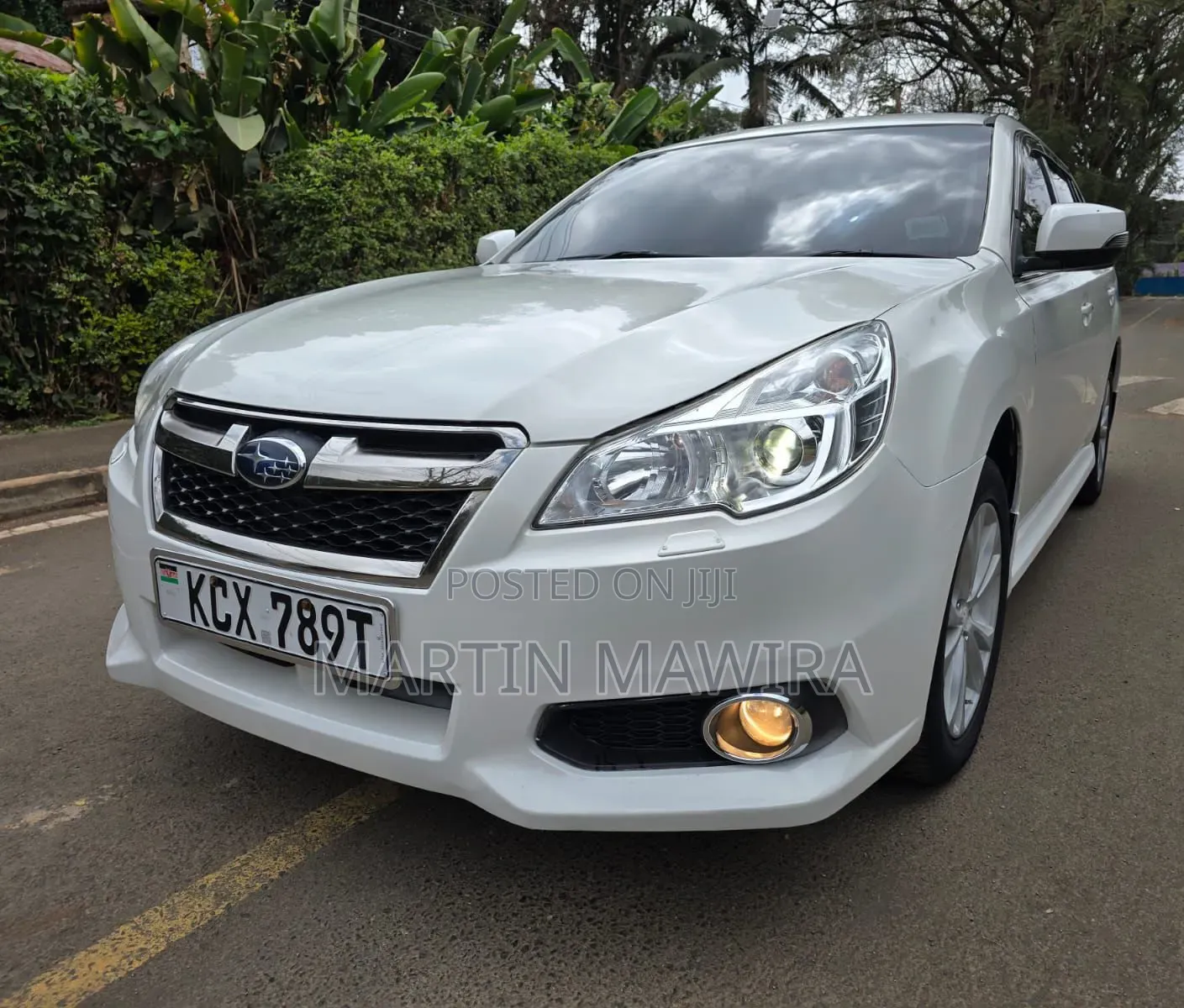 Subaru Legacy 2012 White