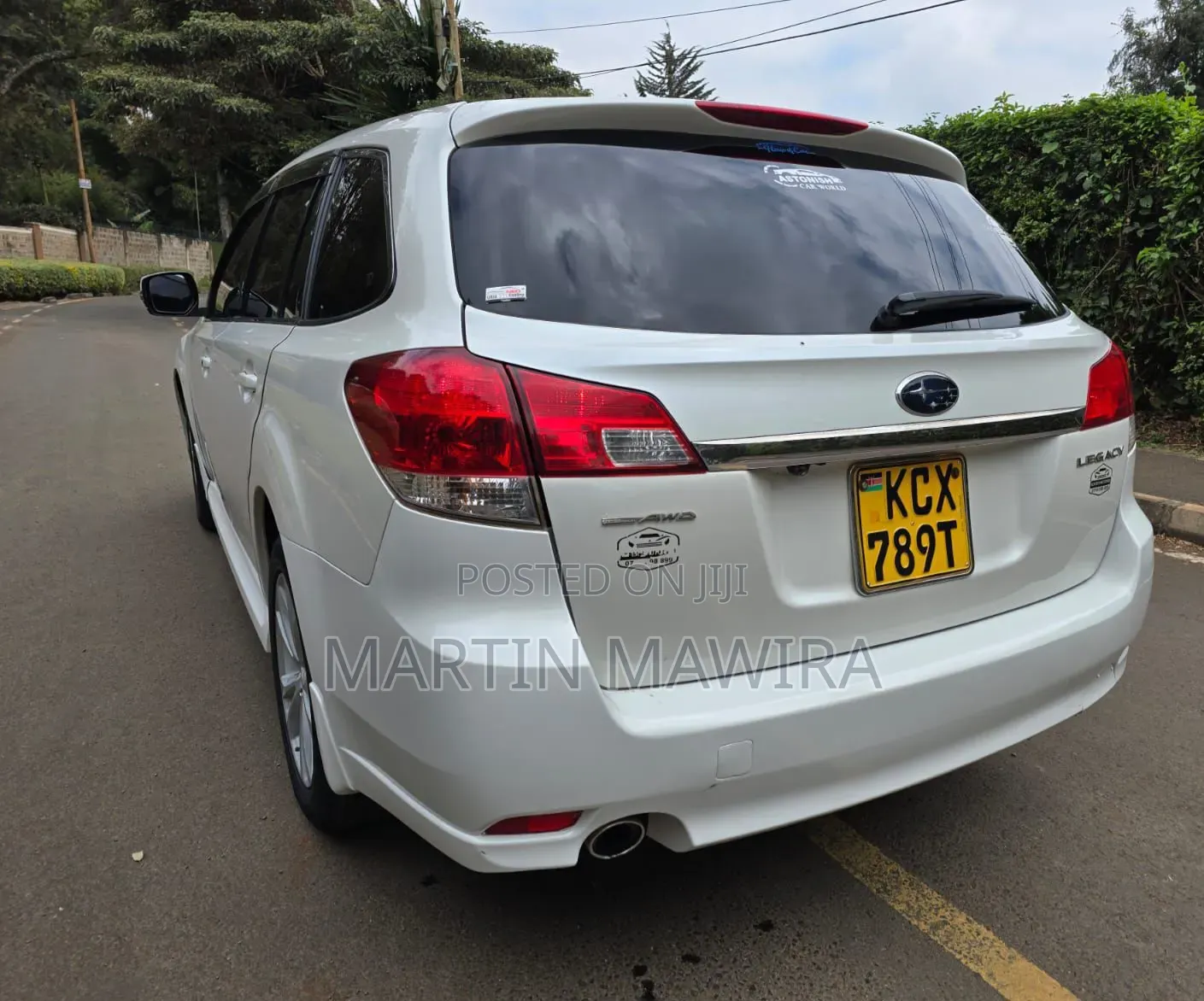 Subaru Legacy 2012 White