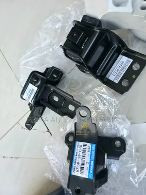 Engine Mounting Mazda