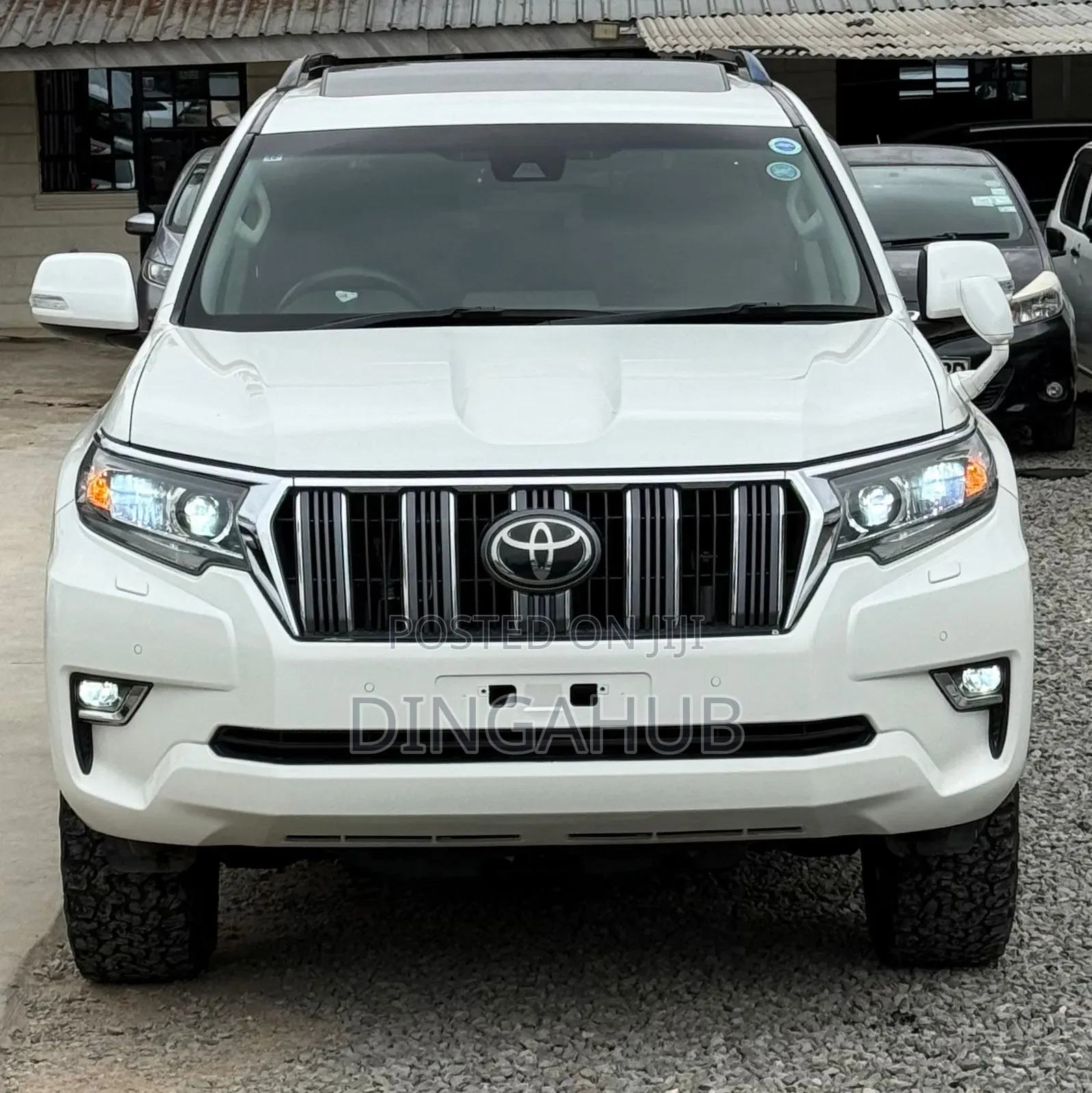 Toyota Land Cruiser Prado 2.8 2019 White