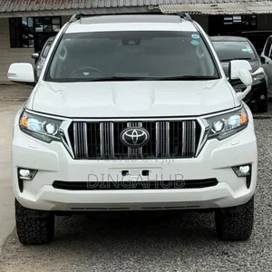Toyota Land Cruiser Prado 2.8 2019 White