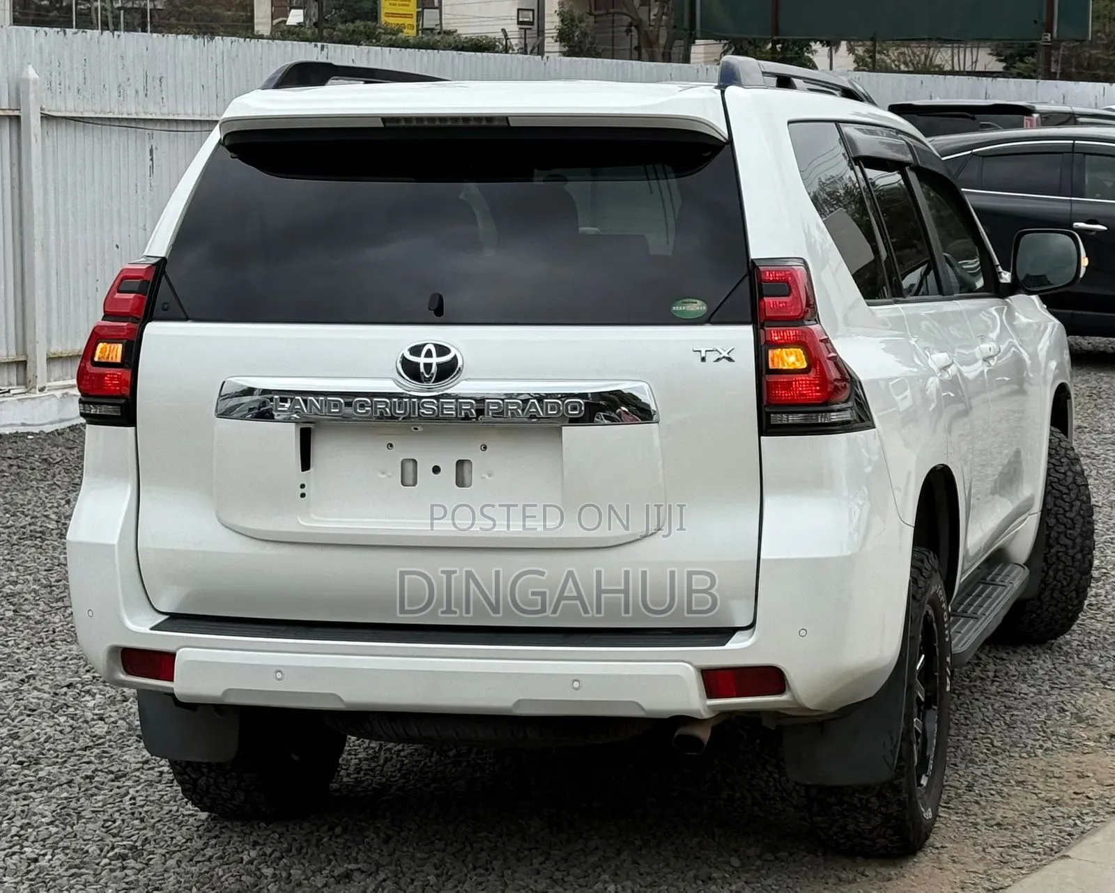 Toyota Land Cruiser Prado 2.8 2019 White