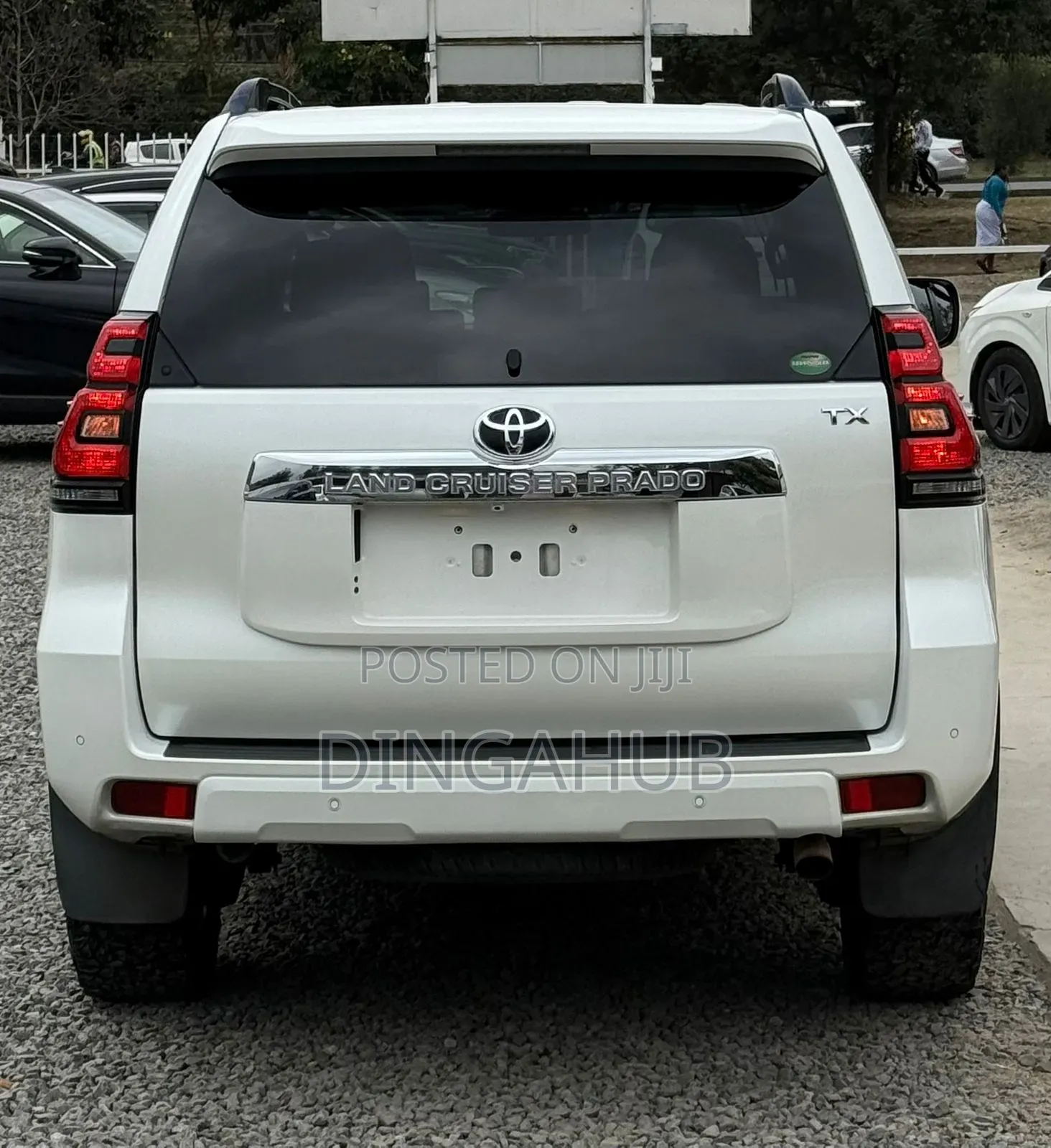 Toyota Land Cruiser Prado 2.8 2019 White