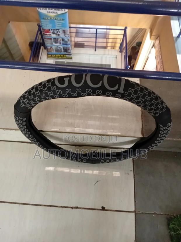 Gucci Steering Wheel Cover – Luxury Car Interior Accessory - thumbnail 2
