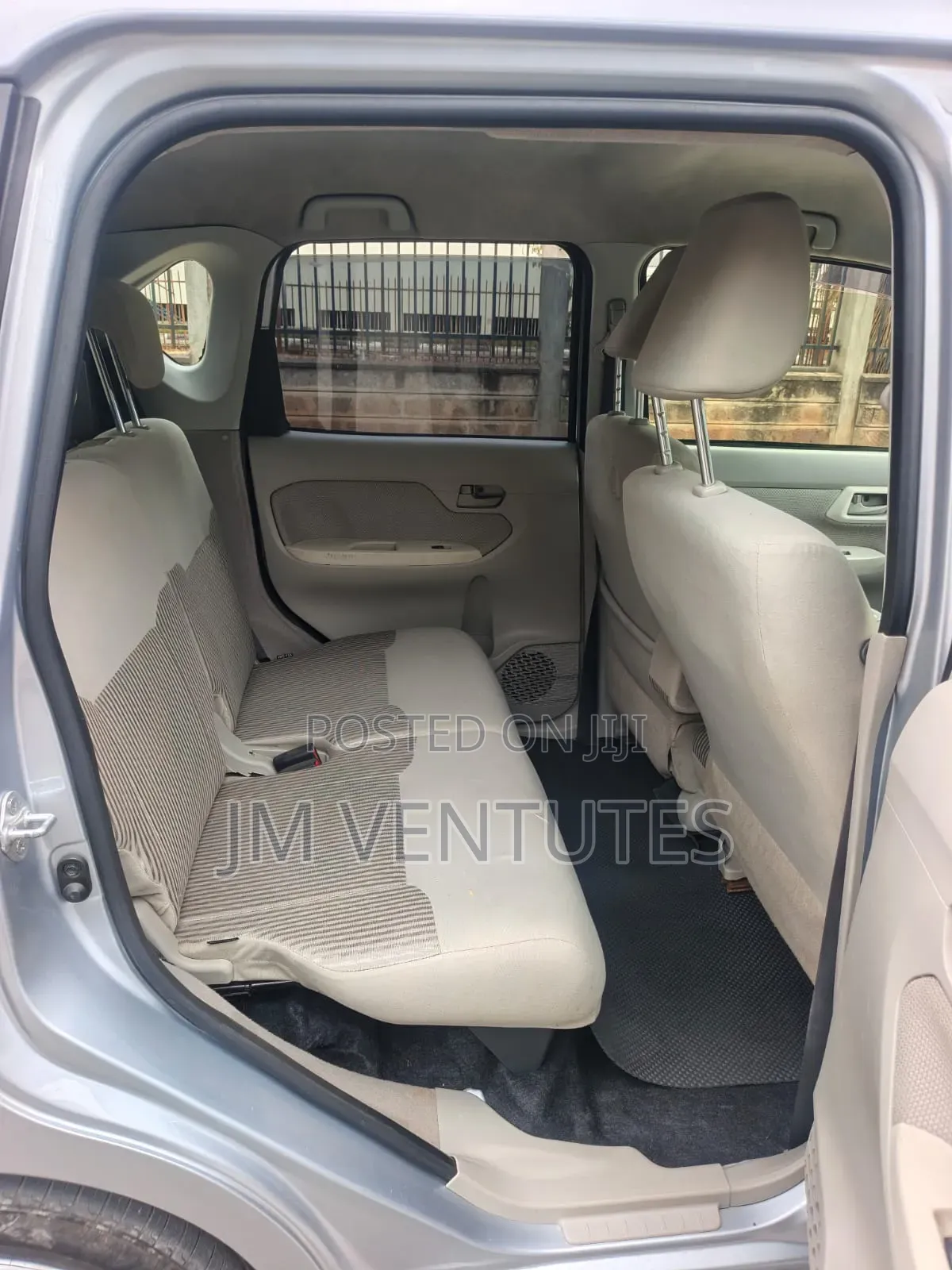Daihatsu Move 2017 Gray