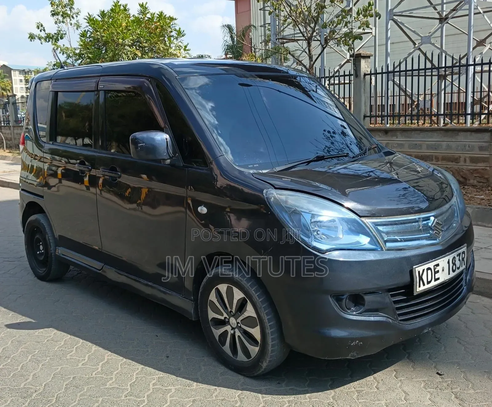Suzuki Solio 2015 Black