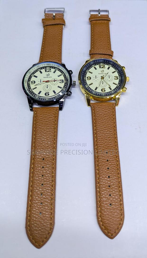 Men’s DANLEX Leather Strap Quartz Watch
