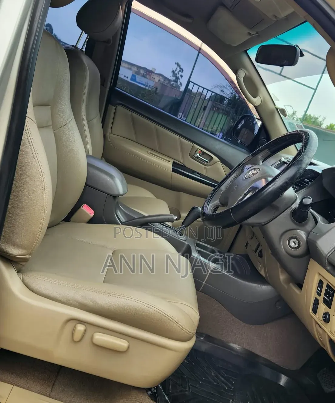Toyota Fortuner 2.7 AWD 2014 Silver