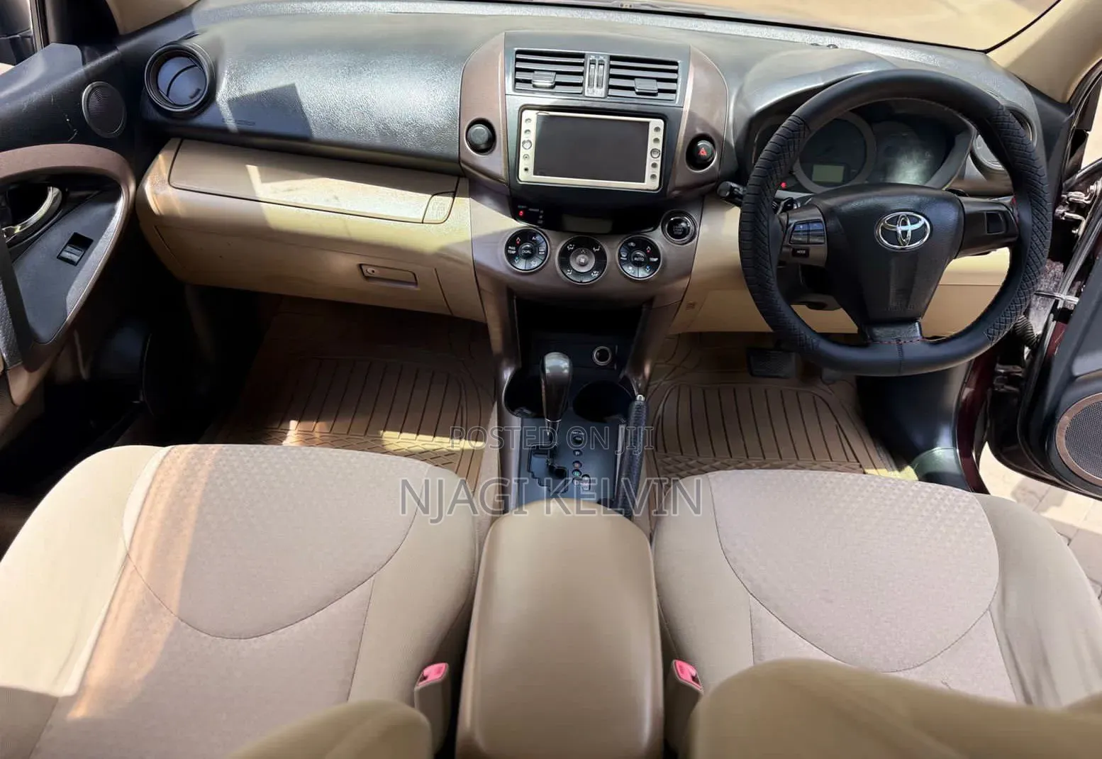 Toyota Vanguard 2011 Burgundy
