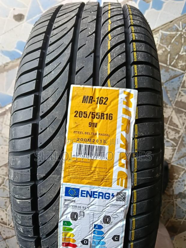 Mirage 205/55r16