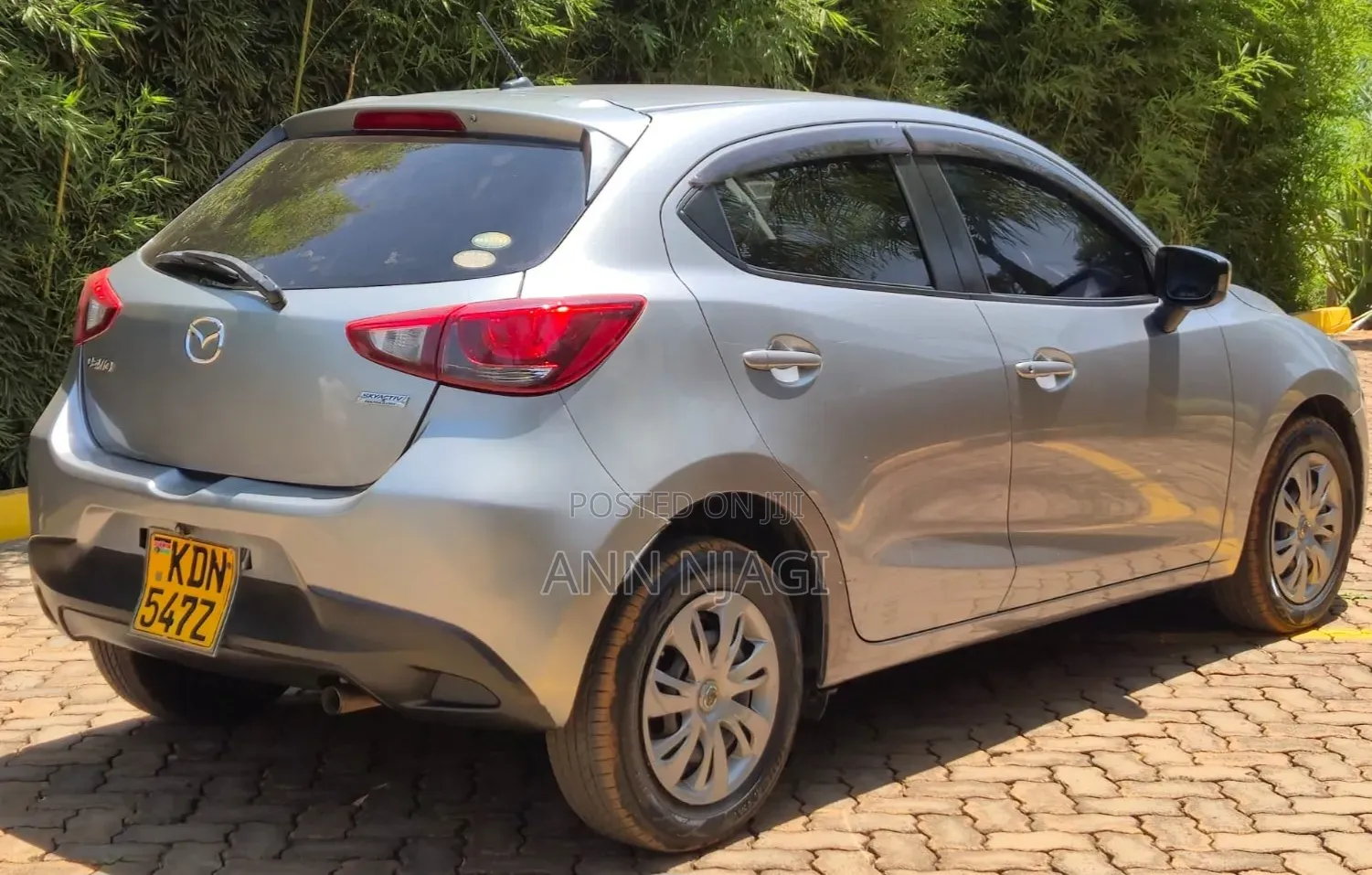 Mazda Demio 2016 Silver