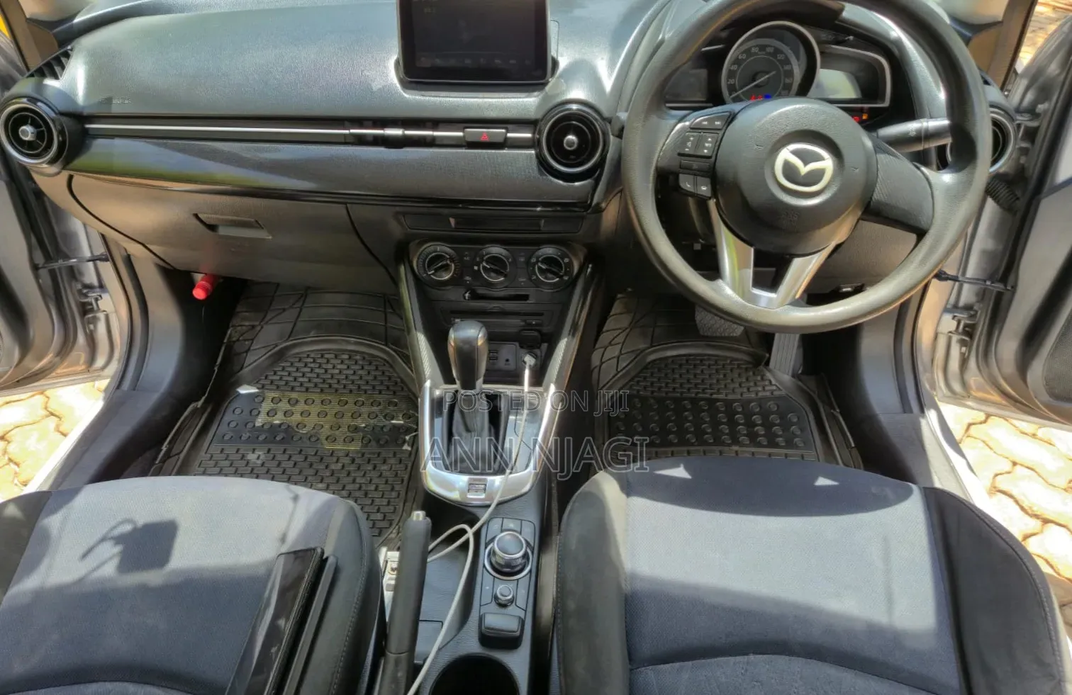 Mazda Demio 2016 Silver