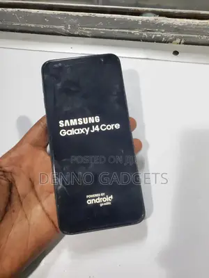 Samsung Galaxy J4 Core 16 GB Black