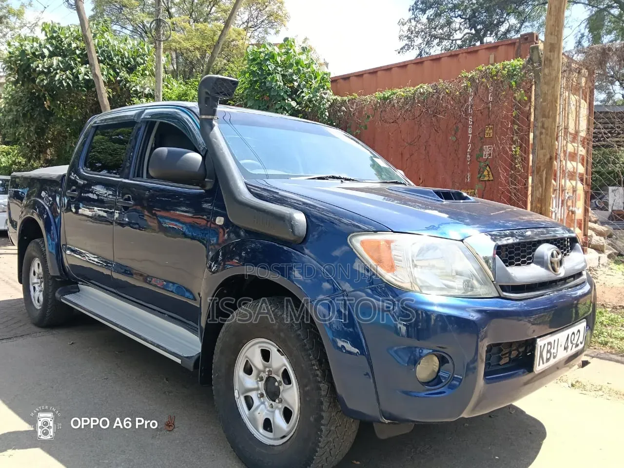 Toyota Hilux 2008 Blue