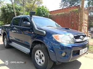 Toyota Hilux 2008 Blue