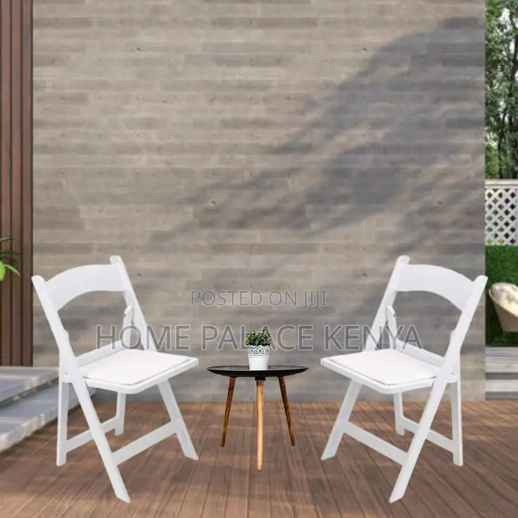 Event Chair; Comfortable Padded Banquet Chair for Events and Dining