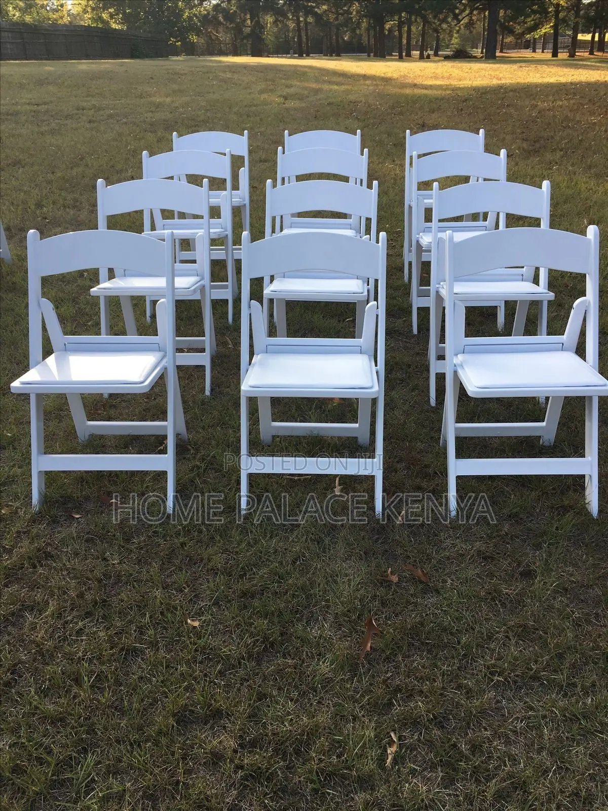 Event Chair; Comfortable Padded Banquet Chair for Events and Dining