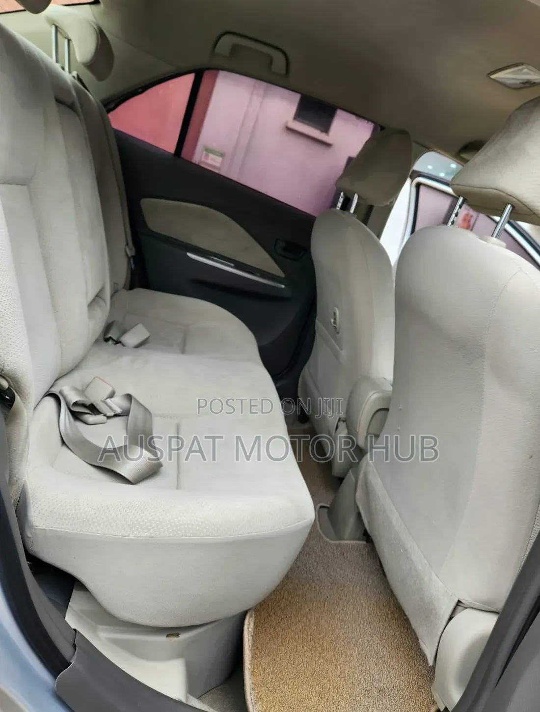 Toyota Belta 2009 Silver