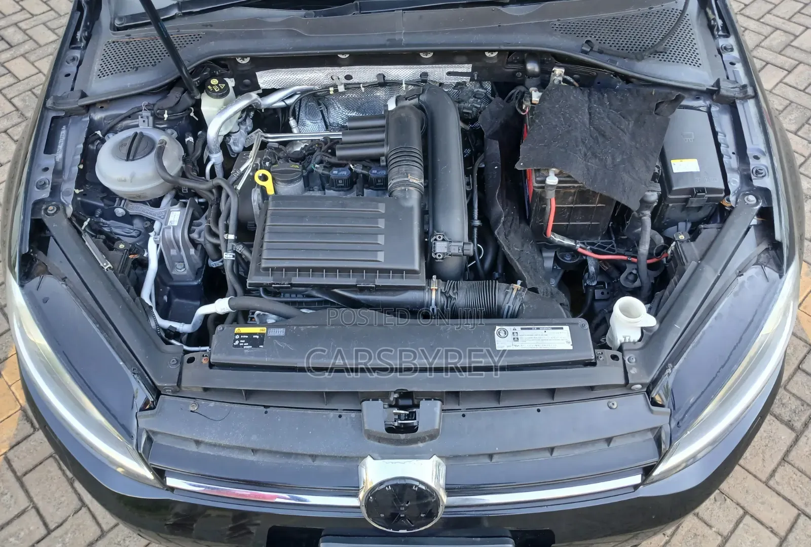 Volkswagen Golf 2016 Black