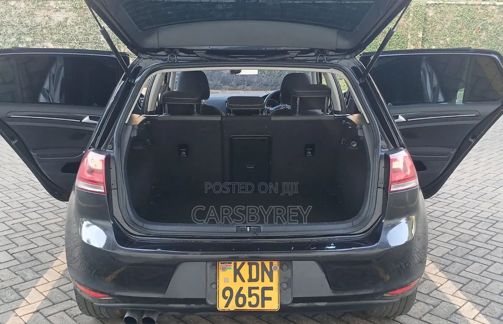 Volkswagen Golf 2016 Black