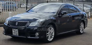 Toyota Crown 2012 Black
