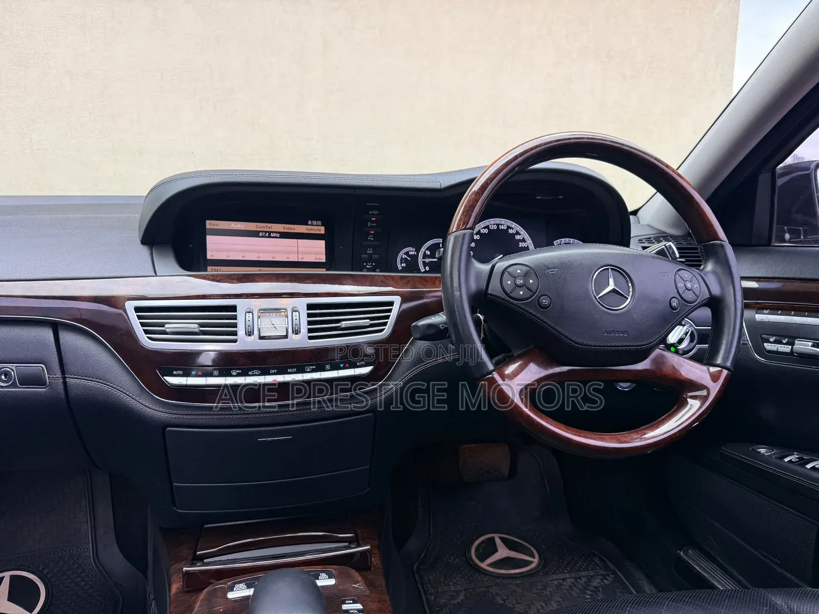 Mercedes-Benz S-Class 2013 Black
