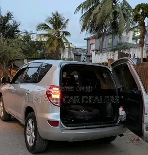 Toyota RAV4 2015 Silver
