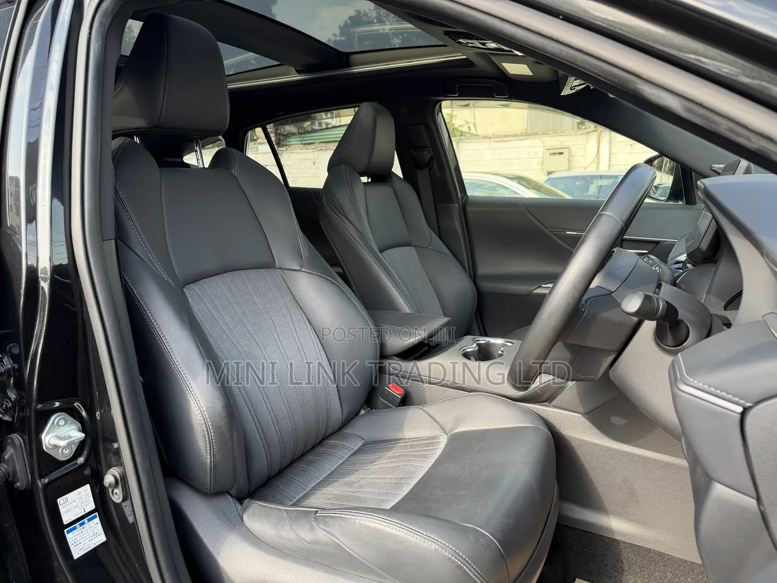Toyota Harrier 2.0 4WD 2020 Pearl