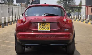 Nissan Juke 2011 Red