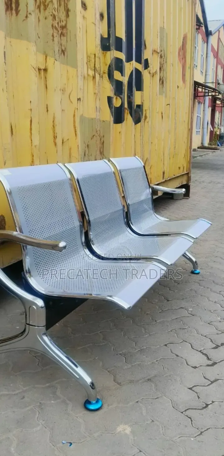 Heavy Duty 3 Seater Metal Waiting Chair