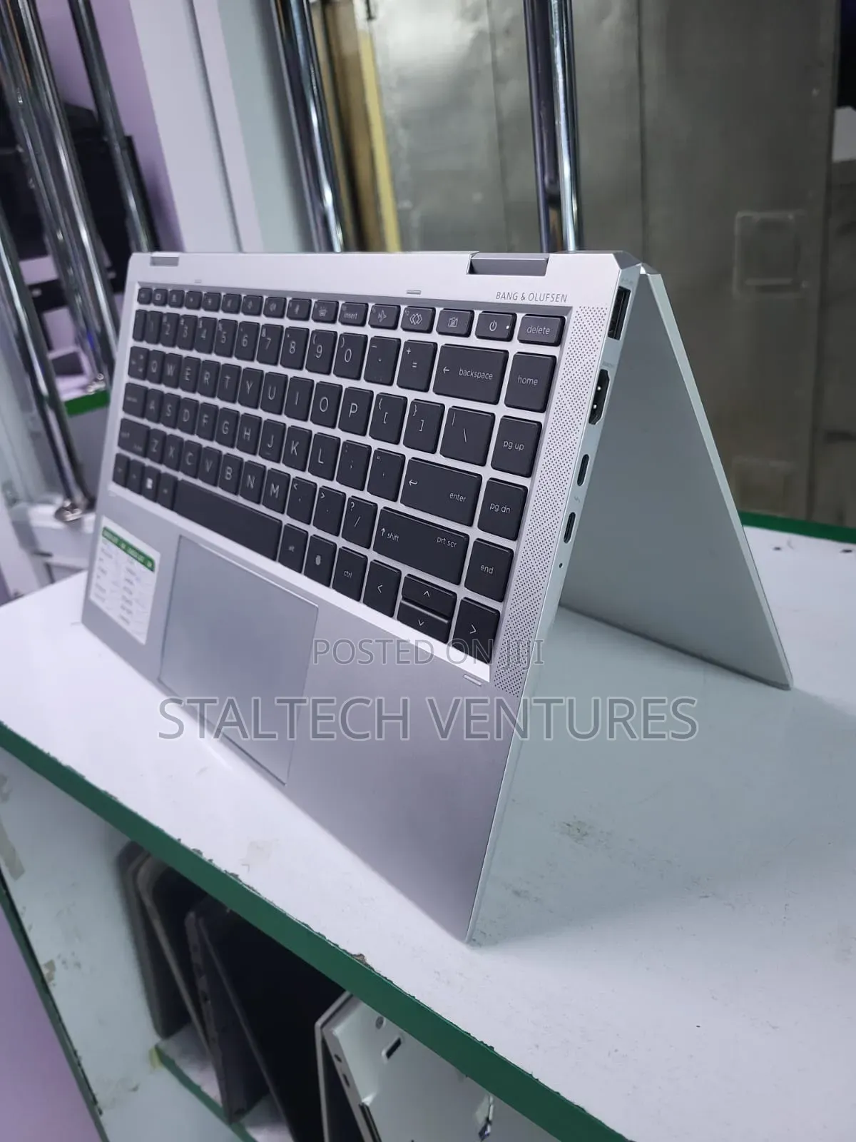 Laptop HP EliteBook x360 1030 G8 16GB Intel Core i7 SSD 512GB