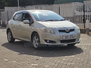 Toyota Auris 2005