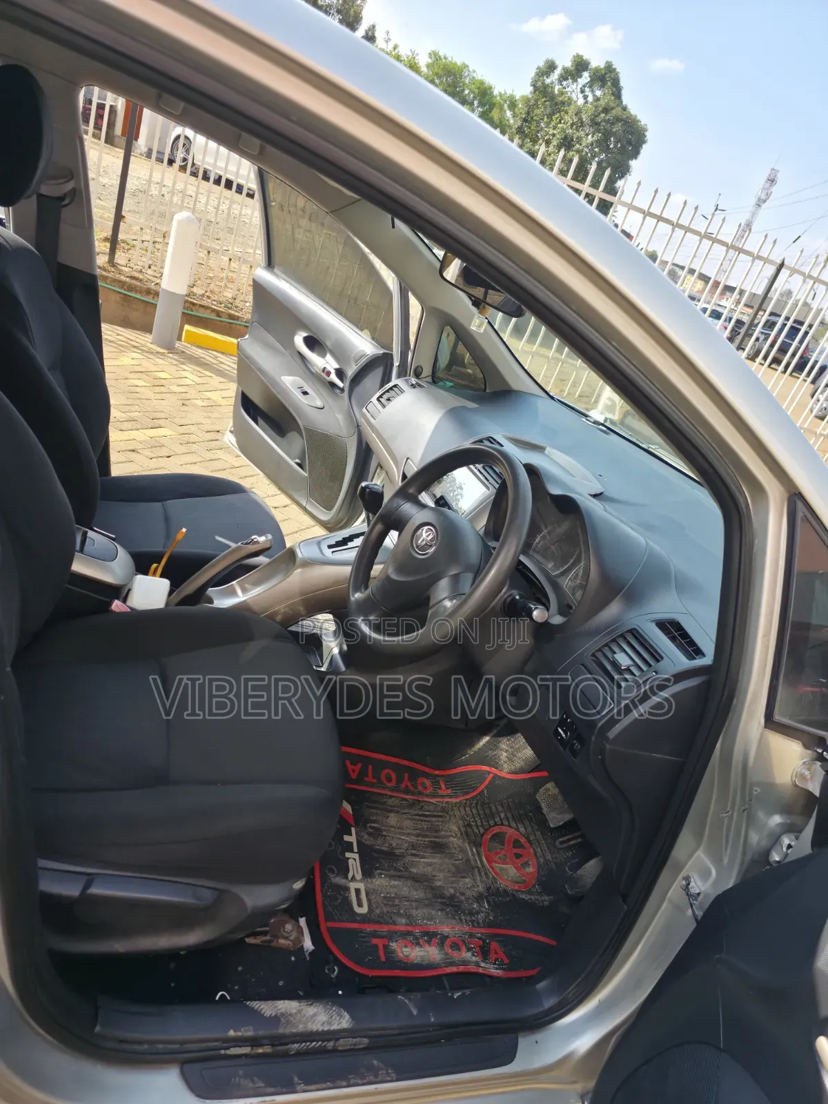 Toyota Auris 2005