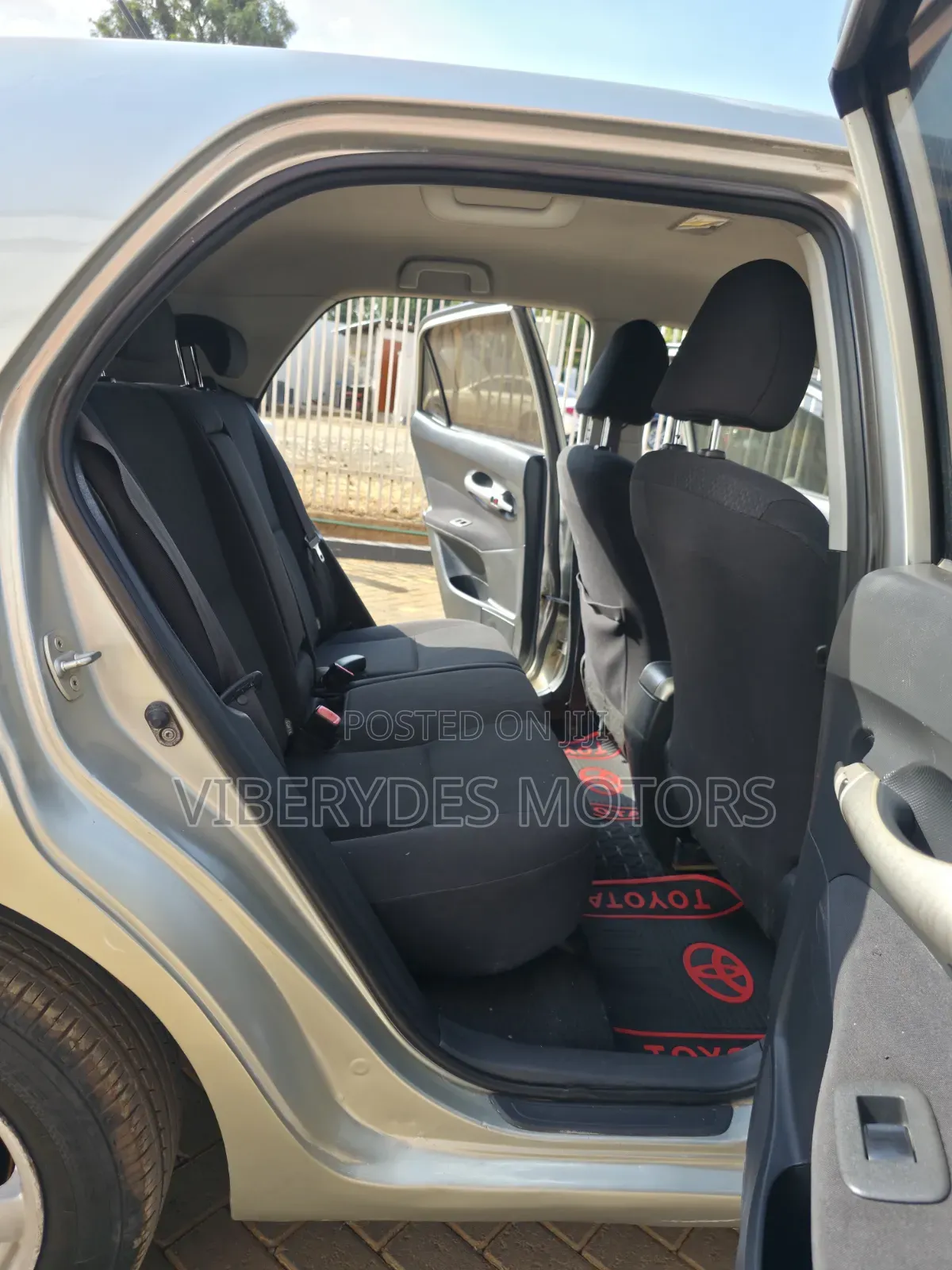 Toyota Auris 2005