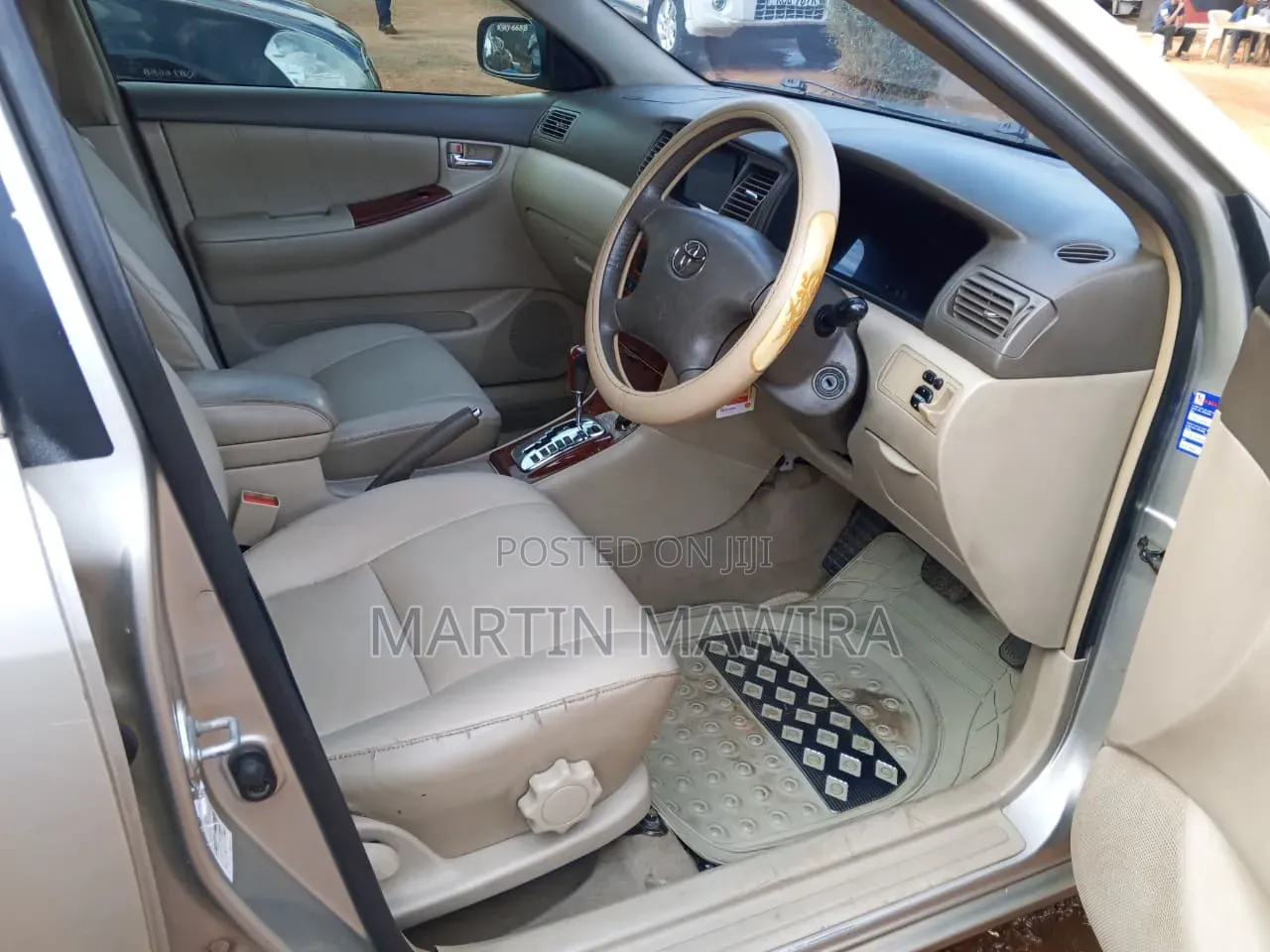 Toyota Corolla 2005 Gold