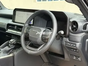 Toyota Land Cruiser Prado 2.8 2025 Black