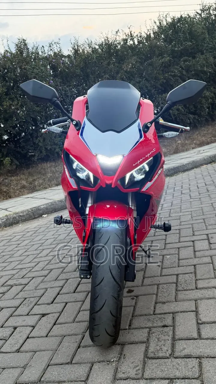 Taro GP1 400R 2025 Red