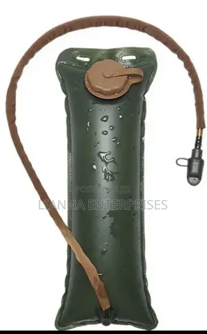 Water Reservoir Bag With Pipe or Straw