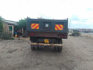 Tata Trucker