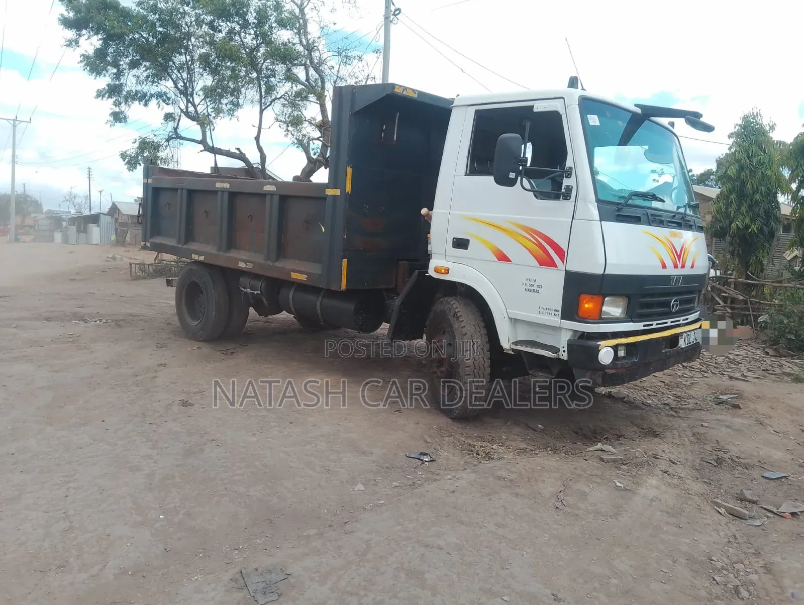 Tata Trucker