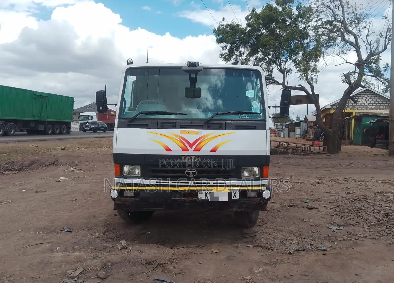 Tata Trucker