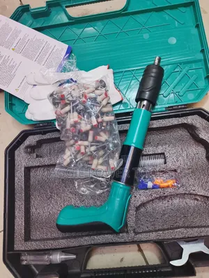 Professional Nail Gun/Portable Nail Gun