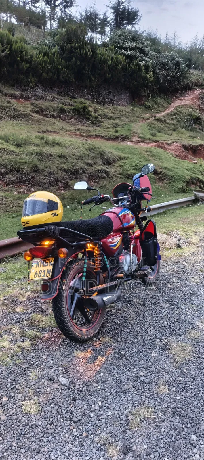 New Bajaj Boxer 150 UG 2025 Red
