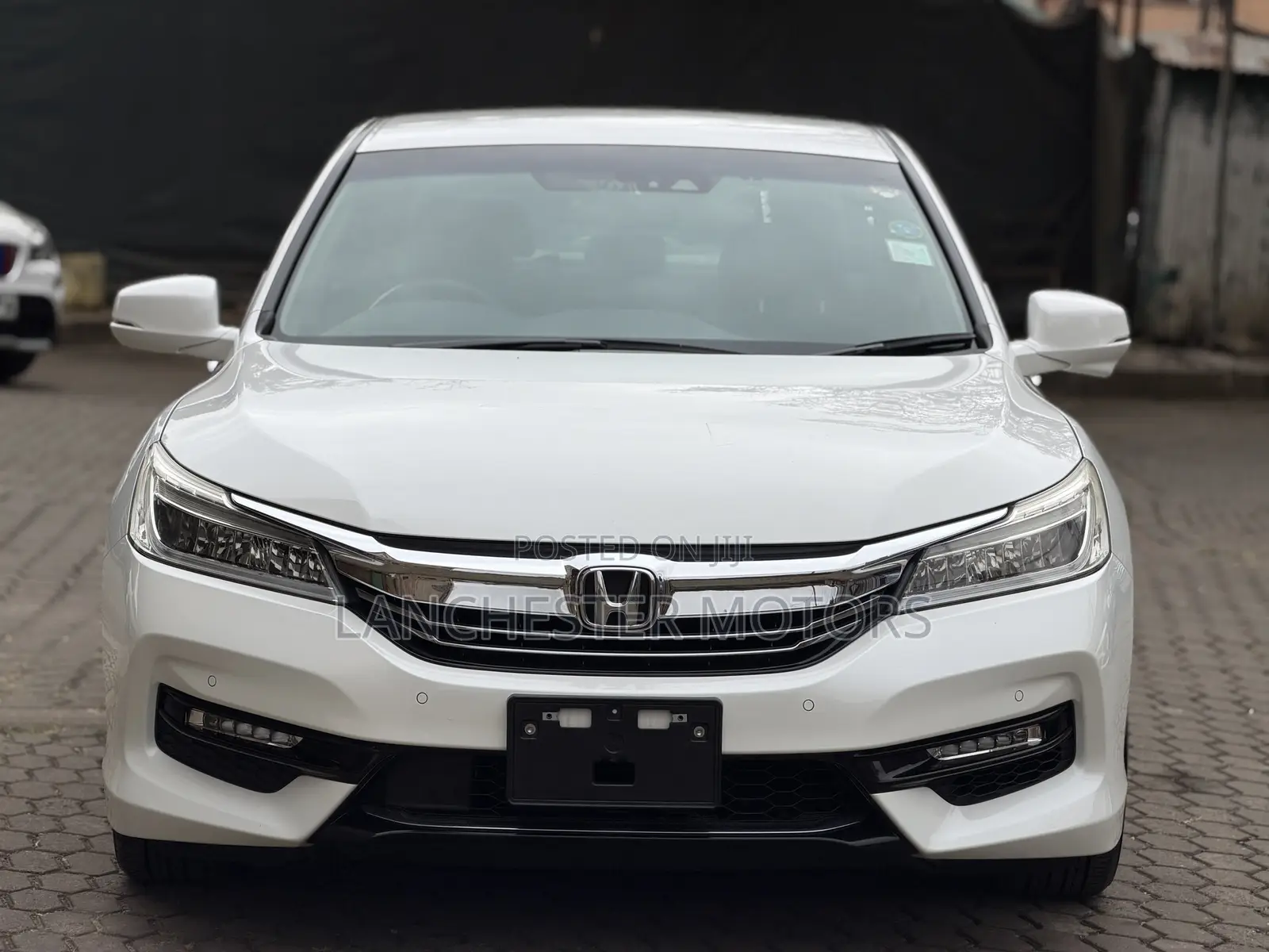 Honda Accord Hybrid 2019 White