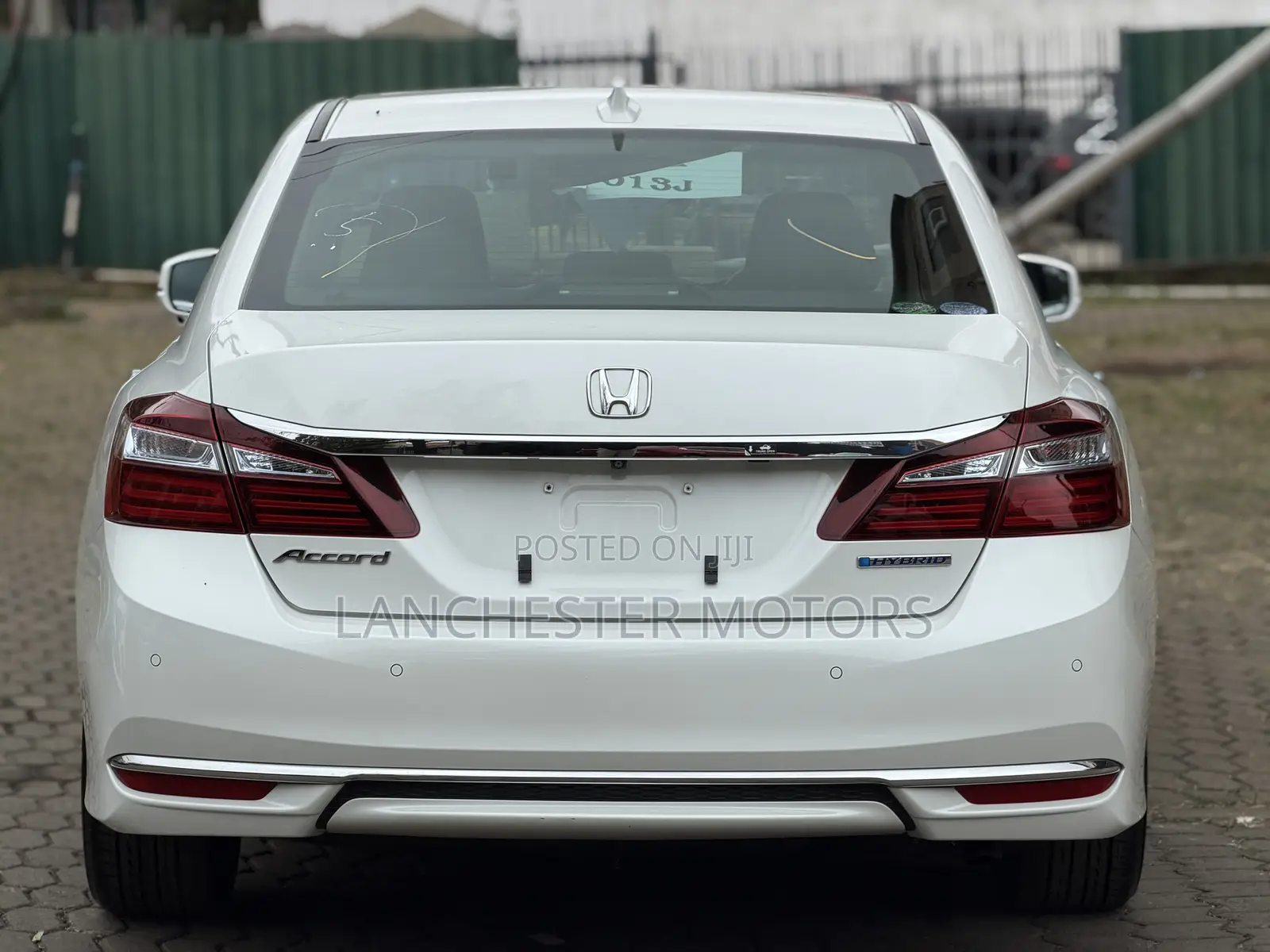 Honda Accord Hybrid 2019 White